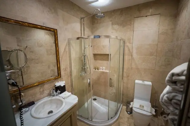 Deluxe Tek Büyük veya İki Ayrı Yataklı Oda
