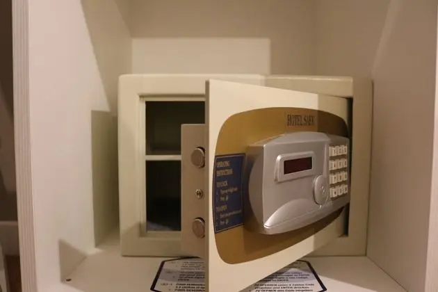 Standard Oda, Balkon, Avlu Manzaralı