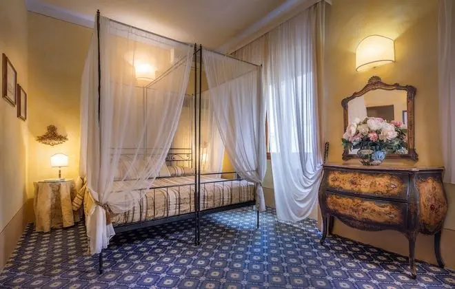 Standard Üç Kişilik Oda