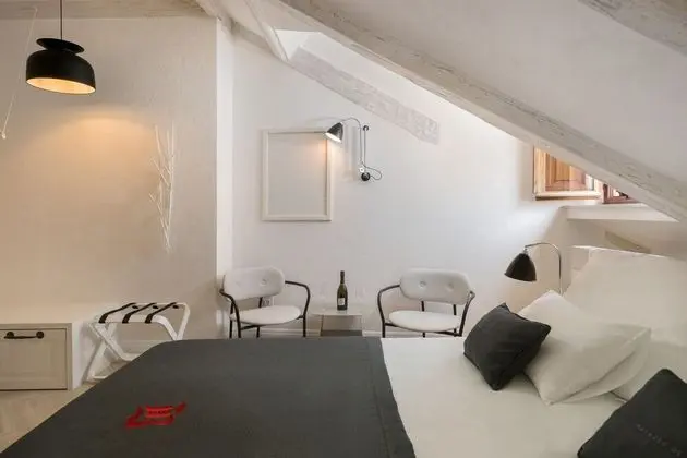 Deluxe Oda (Room 2)