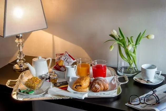 Deluxe Tek Büyük Yataklı Oda, Balkon