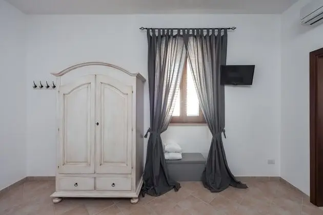 Basic Tek Büyük Yataklı Oda