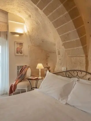 Tek Büyük Yataklı Oda (Grotta)