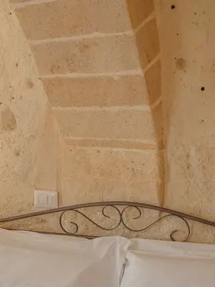 Tek Büyük Yataklı Oda (Grotta)