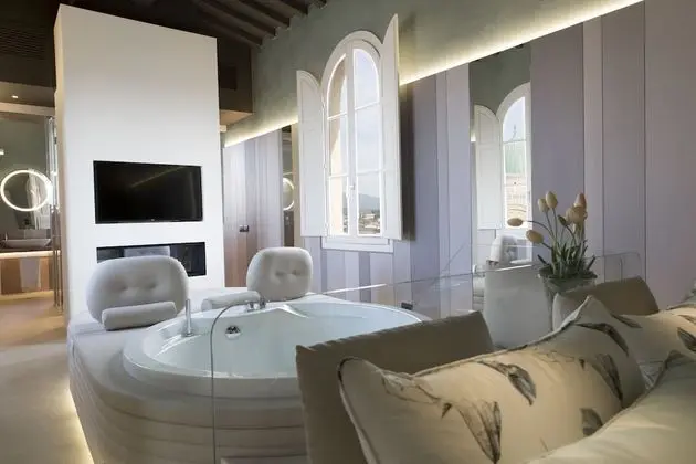 Presidential Süit, 1 Yatak Odası, Sıcak Su Küveti, Şehir Manzaralı