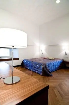 Deluxe Tek Büyük Yataklı Oda, Deniz Manzaralı (3/7)
