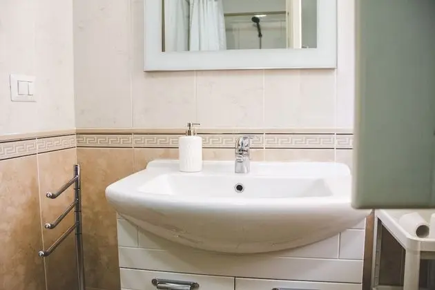 Classic Dört Kişilik Oda, Banyolu/Duşlu, Avlu Manzaralı