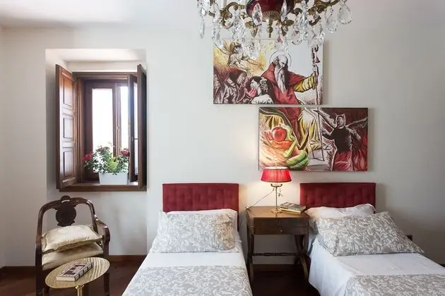 Comfort Tek Büyük veya İki Ayrı Yataklı Oda, Şehir Manzaralı (4)