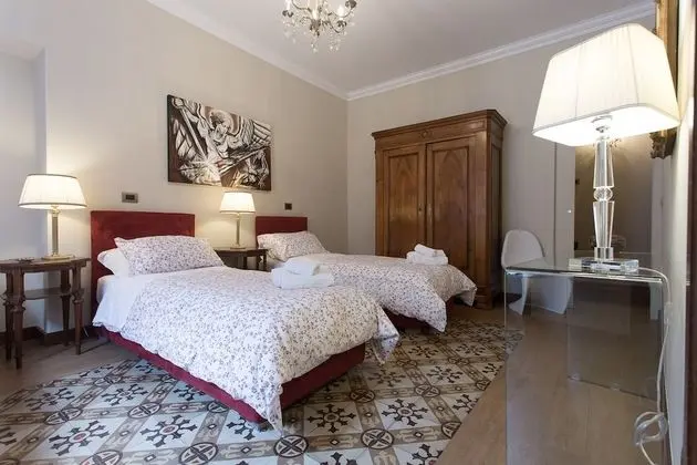 Elite Üç Kişilik Oda