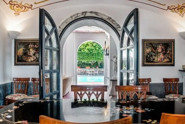 Luxury Villa