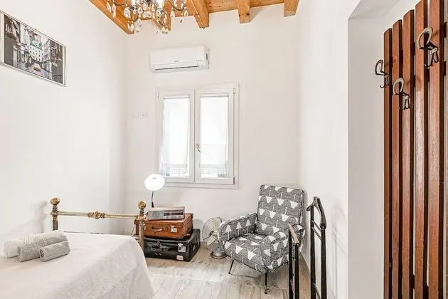 Apart Daire, 5 Yatak Odası