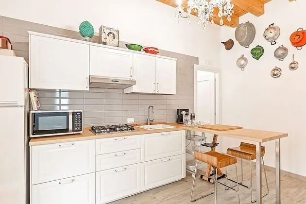 Apart Daire, 5 Yatak Odası