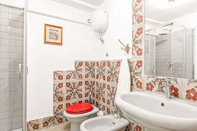 Apart Daire, 5 Yatak Odası