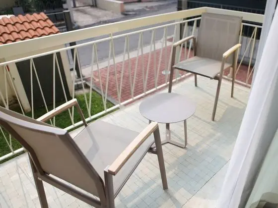 Tek Büyük Yataklı Oda, Balkon