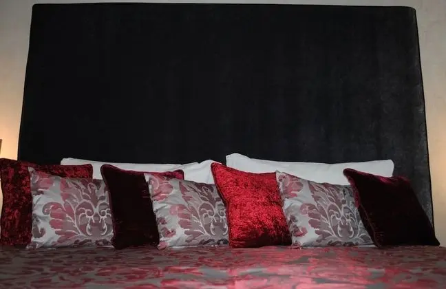 Economy Tek Büyük Yataklı Oda