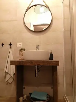 Stüdyo, 1 Büyük (Queen) Boy Yatak