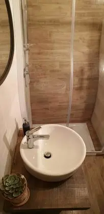 Stüdyo, 1 Büyük (Queen) Boy Yatak