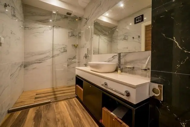 Comfort Tek Büyük Yataklı Oda, 1 En Büyük (King) Boy Yatak, Deniz Manzaralı