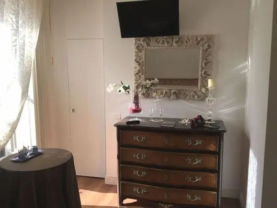 Tek Büyük Yataklı Oda