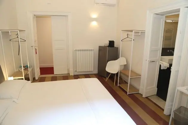 Comfort Tek Büyük Yataklı Oda, Balkon, Avlu Manzaralı (Museo)