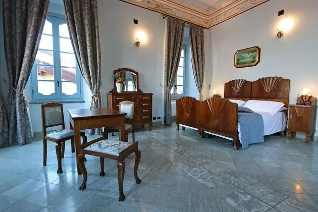 Junior Süit, Göl Manzaralı (La Vista)