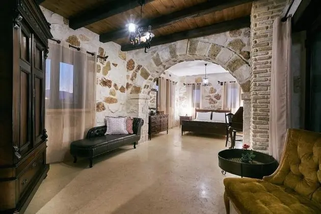 Villa, 5 Yatak Odası, Şömine