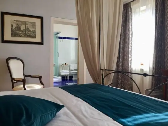 Superior Tek Büyük Yataklı Oda, Manzaralı