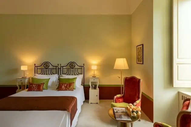 Luxury Üç Kişilik Oda, Bahçe Manzaralı