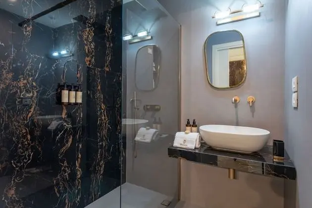 Superior Tek Büyük veya İki Ayrı Yataklı Oda, Bahçe Manzaralı