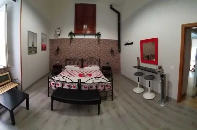 Design Tek Büyük veya İki Ayrı Yataklı Oda