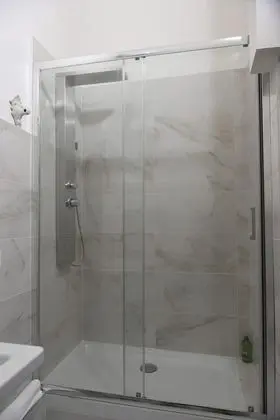 Tek Büyük Yataklı Oda, Özel Banyo