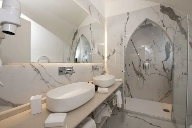 Deluxe Oda, Küvet, Şehir Manzaralı
