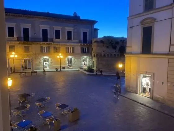 Deluxe Tek Büyük Yataklı Oda, Şehir Manzaralı