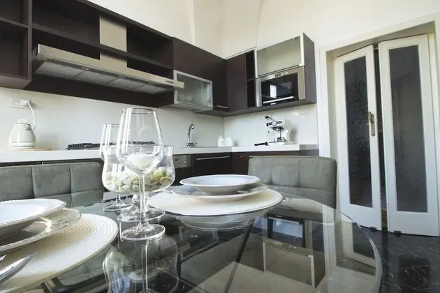 Deluxe Apart Daire, Avlu Manzaralı