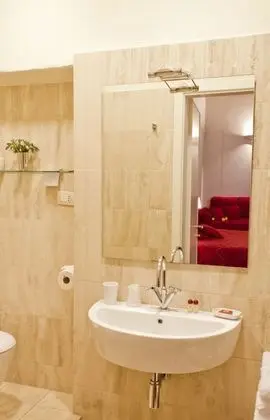 Superior Tek Büyük veya İki Ayrı Yataklı Oda