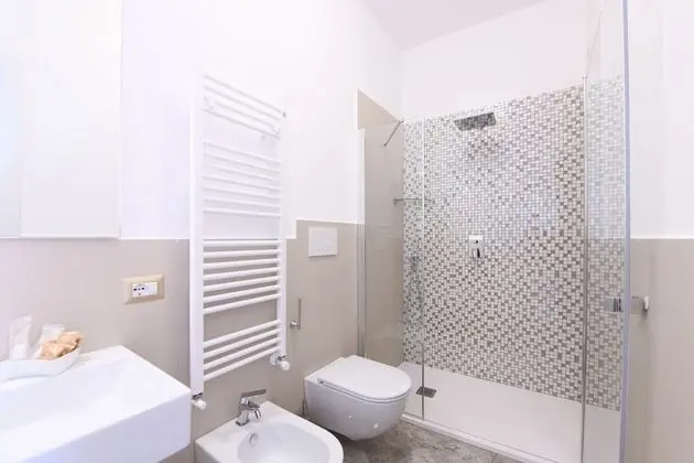 Deluxe Tek Büyük Yataklı Oda (Room 3)