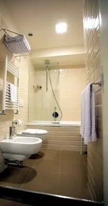 Üç Kişilik Oda, Bahçe Manzaralı