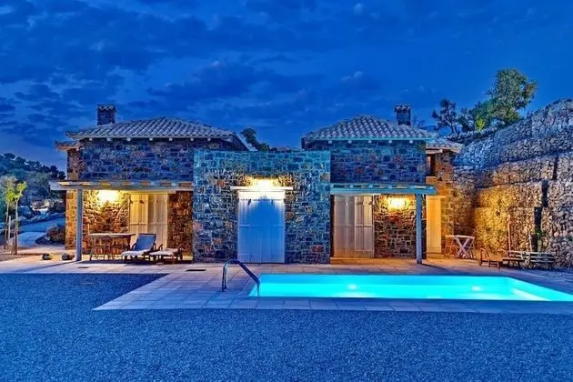 Villa, Kişiye Özel Havuzlu