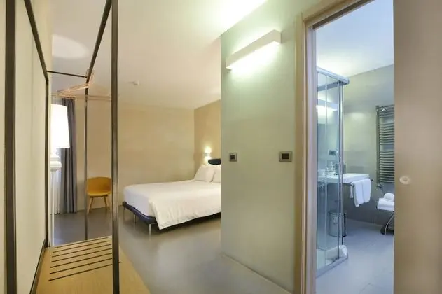 Deluxe Tek Büyük veya İki Ayrı Yataklı Oda
