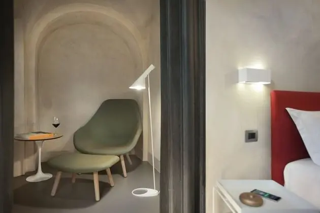 Elite Tek Büyük Yataklı Oda