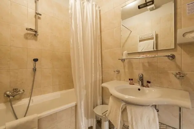 Junior Süit, Kanal Manzaralı