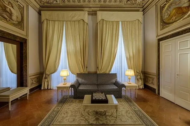 Junior Süit (2 pax)