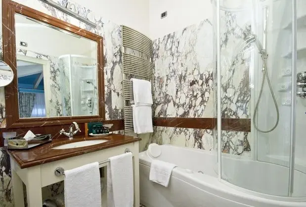 Superior Tek Büyük Yataklı Oda, 1 Büyük (Queen) Boy Yatak, Engellilere Uygun