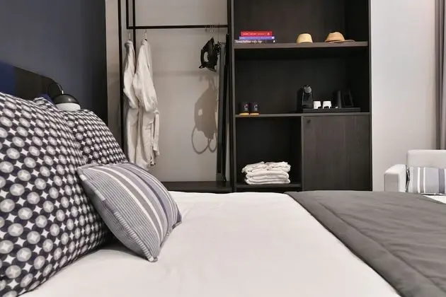 Superior Tek Büyük veya İki Ayrı Yataklı Oda