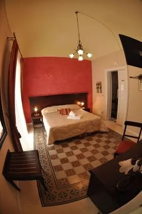 Deluxe Büyük Yataklı Tek Kişilik Oda