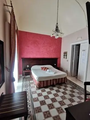 Deluxe Büyük Yataklı Tek Kişilik Oda