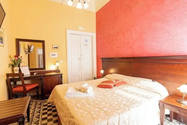 Deluxe Büyük Yataklı Tek Kişilik Oda