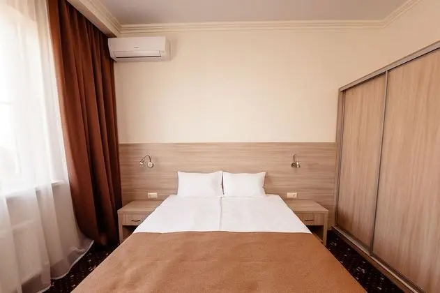 Standard Tek Büyük veya İki Ayrı Yataklı Oda