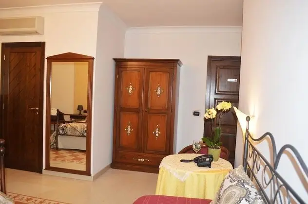 Dört Kişilik Oda