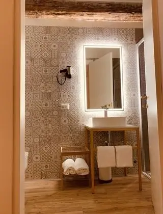 Family Oda, Şehir Manzaralı